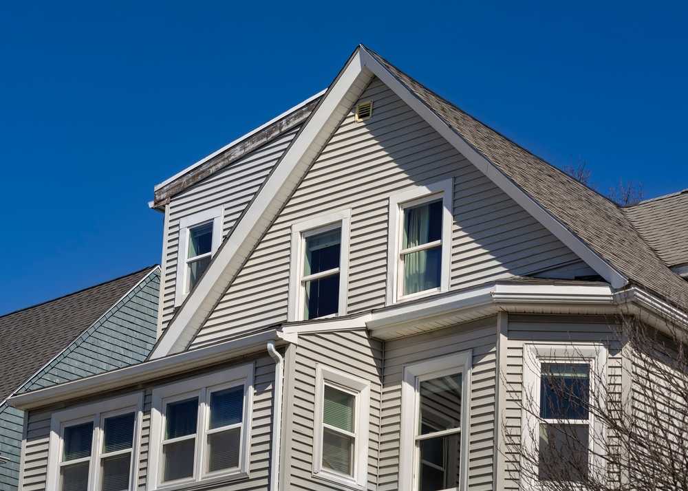 vinyl siding repair in St. Louis MO 1